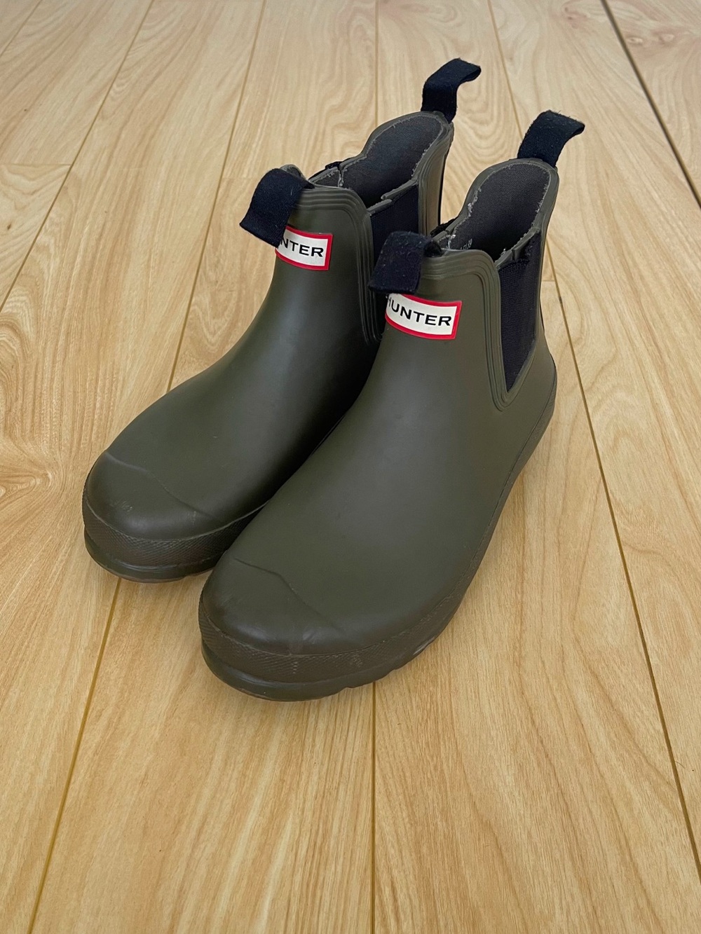 Hunter Olive Green Chelsea Rain Ankle Boots - Picture 2 of 4